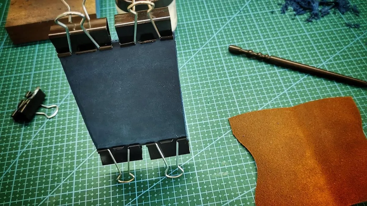 Nest — Minimalist card holder, photo 10