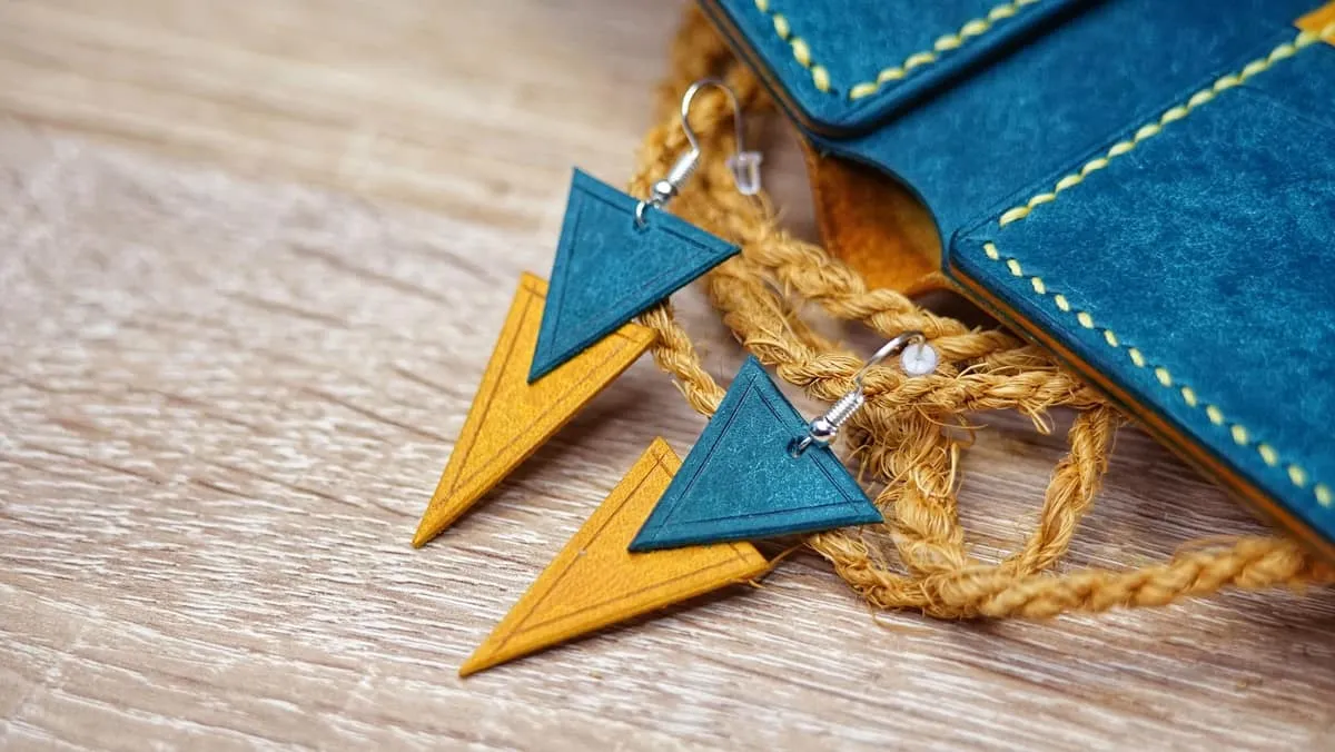 Tria - Triangle Shaped Earings, photo 11