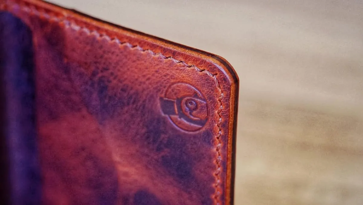Classic - Minimalist Bi-fold Cardholder, photo 13