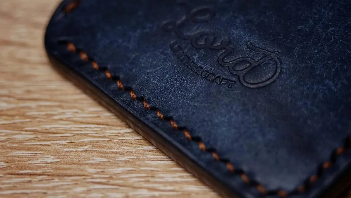 The Lumby - Double-sided cardholder, photo 15