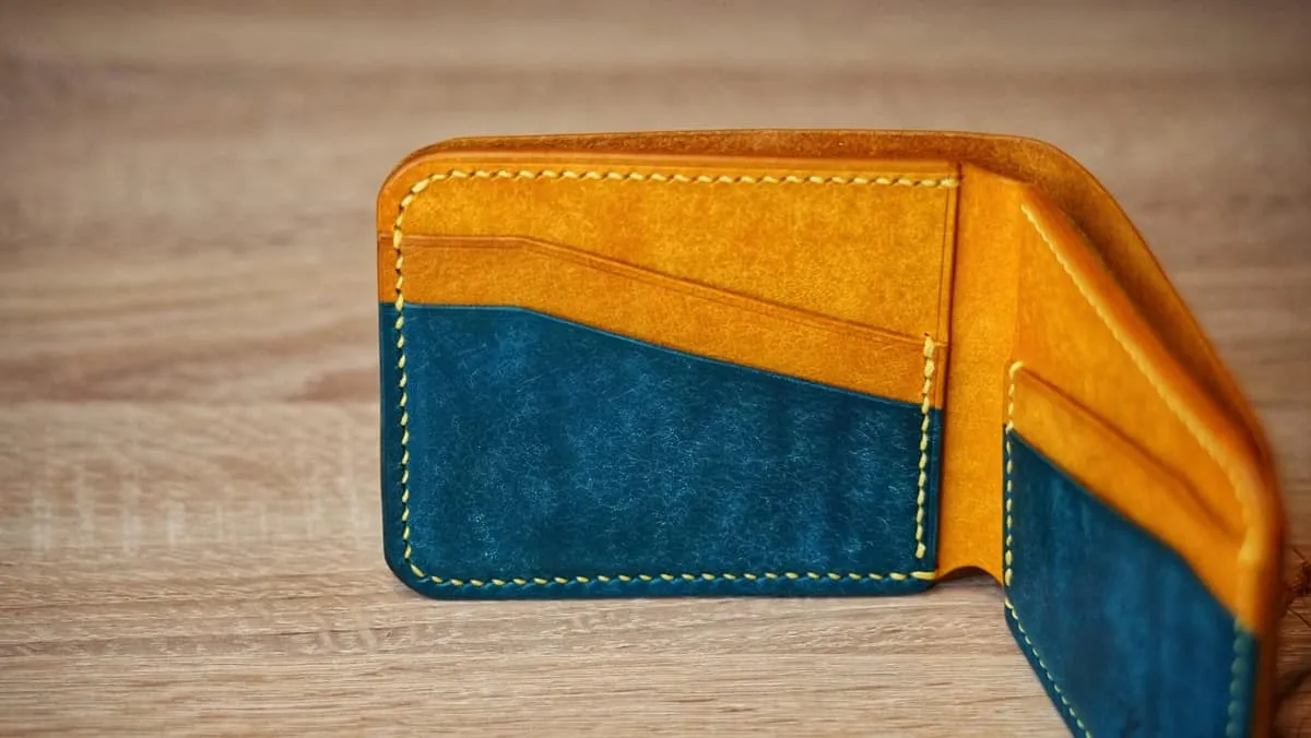 Wings 2 - Bi-fold Wallet, Ortensia & Yellow, photo 3