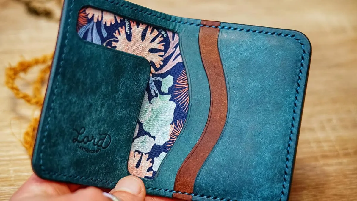 Lea - Flap Bi-fold Cardholder, photo 4