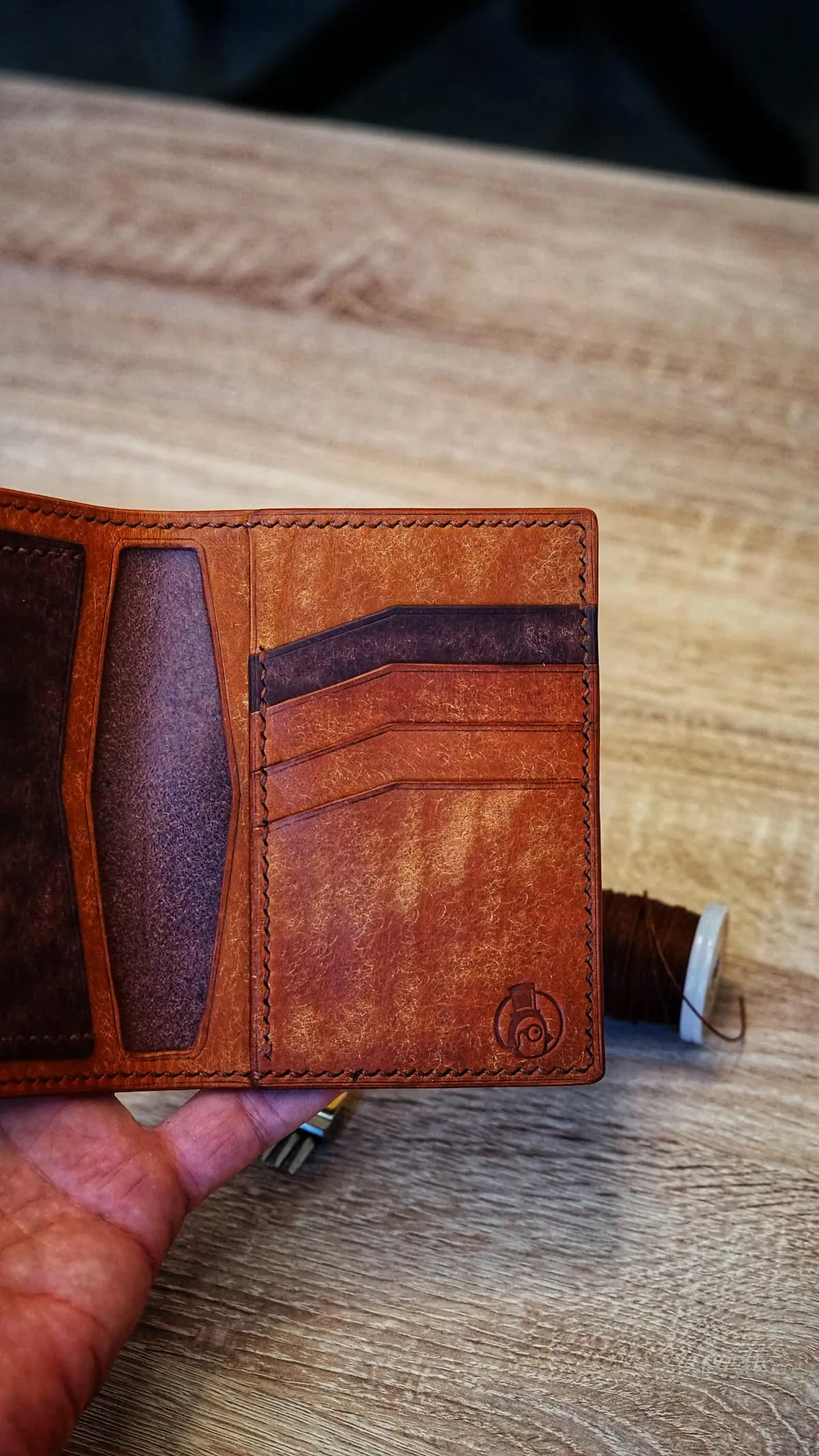 Colbys R. - A card holder and organizer, photo 4