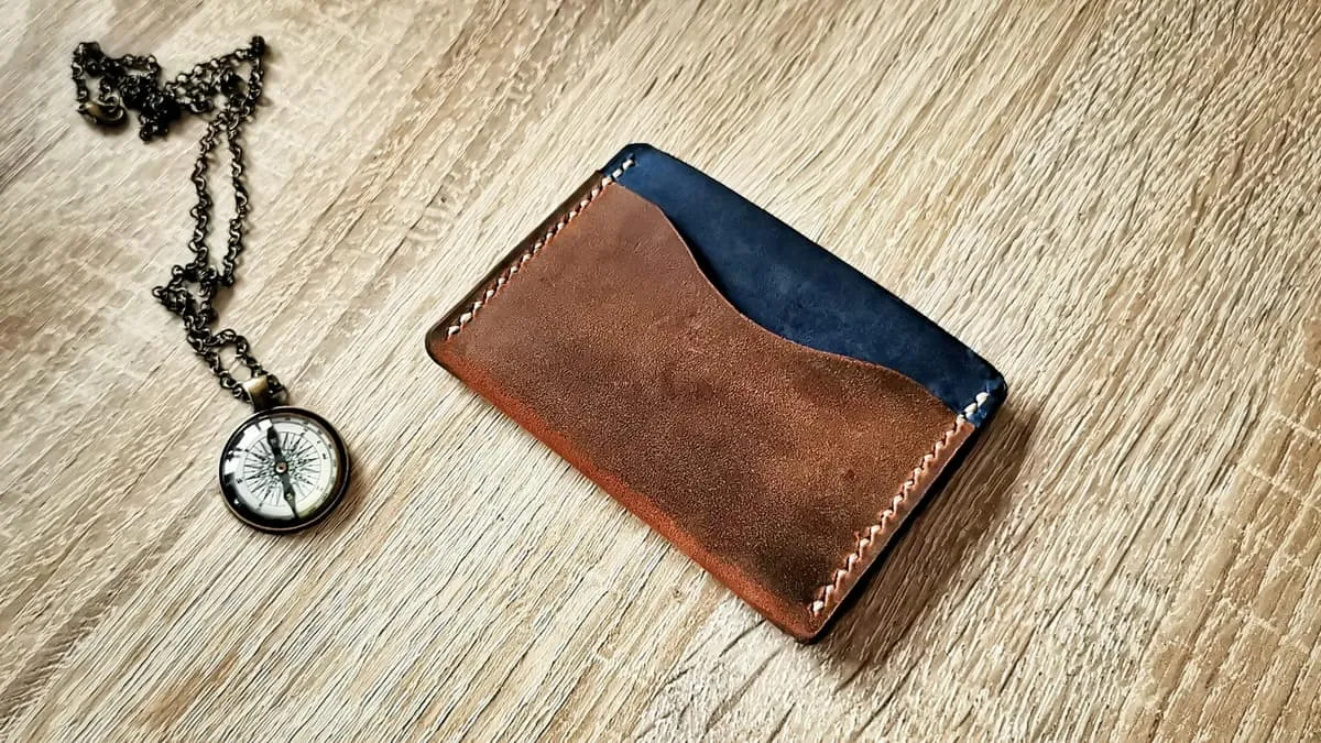 Nest — Minimalist card holder, photo 4