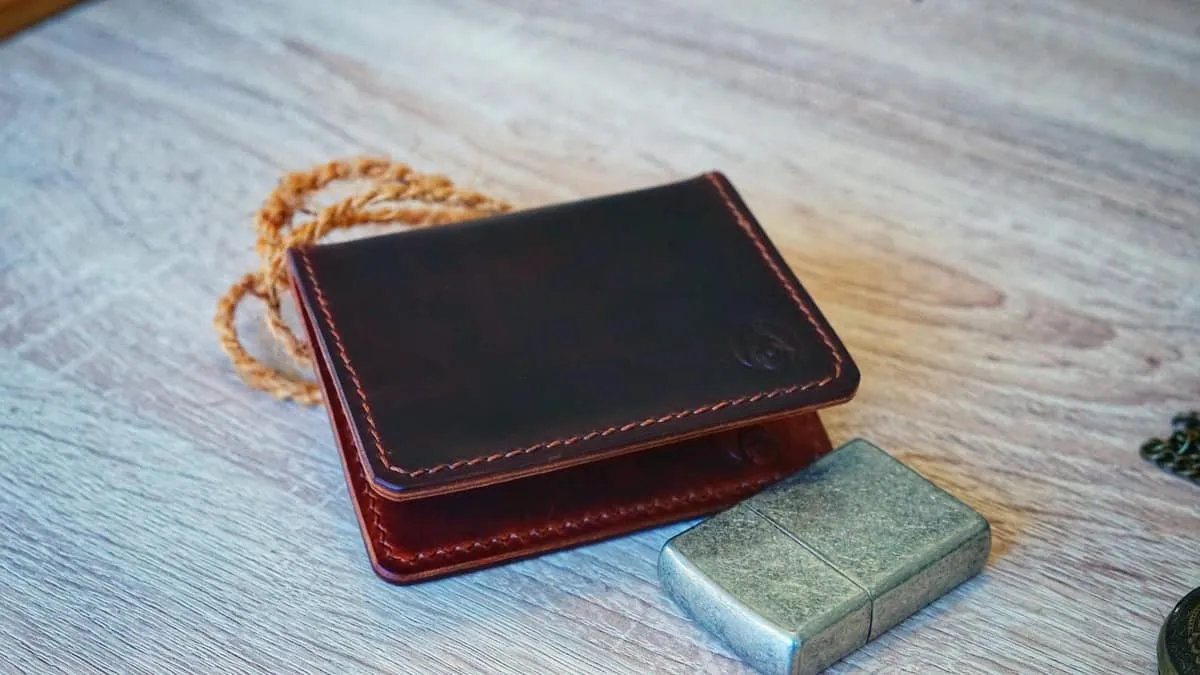 Classic - Minimalist Bi-fold Cardholder, photo 5
