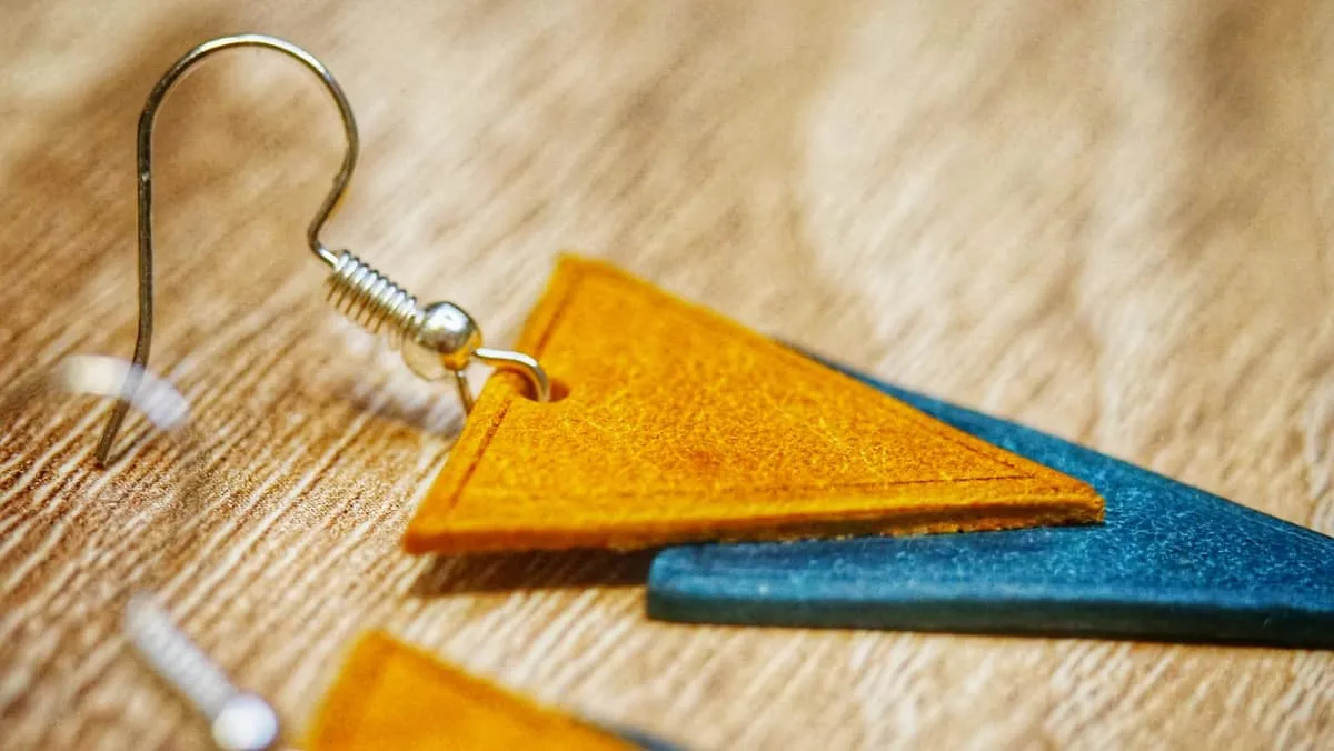 Tria - Triangle Shaped Earings, photo 5