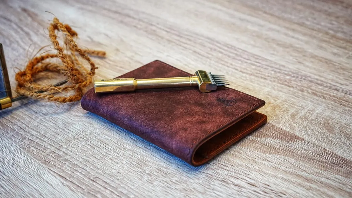 Colbys R. - A card holder and organizer, photo 6