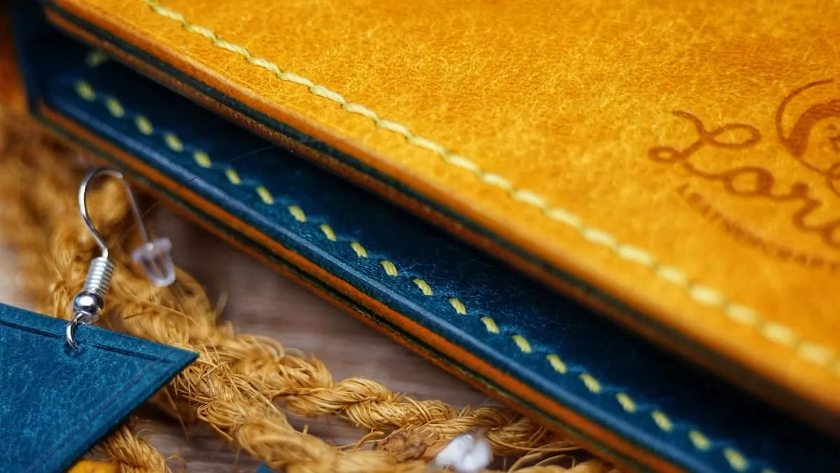 Wings 2 Wallet & Tria Earrings - Ortensia & Yellow, photo 7