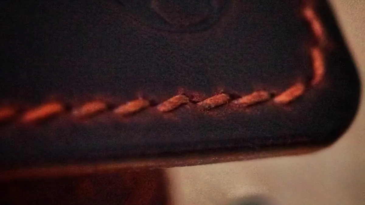 Classic - Minimalist Bi-fold Cardholder, photo 7