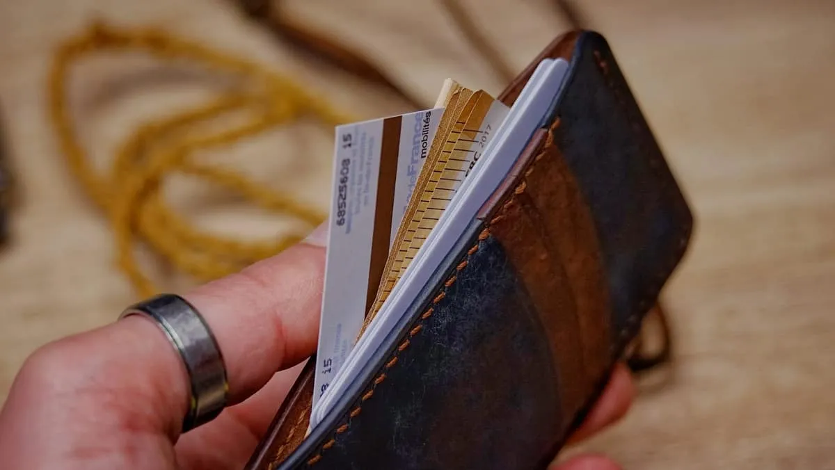 The Lumby - Double-sided cardholder, photo 7