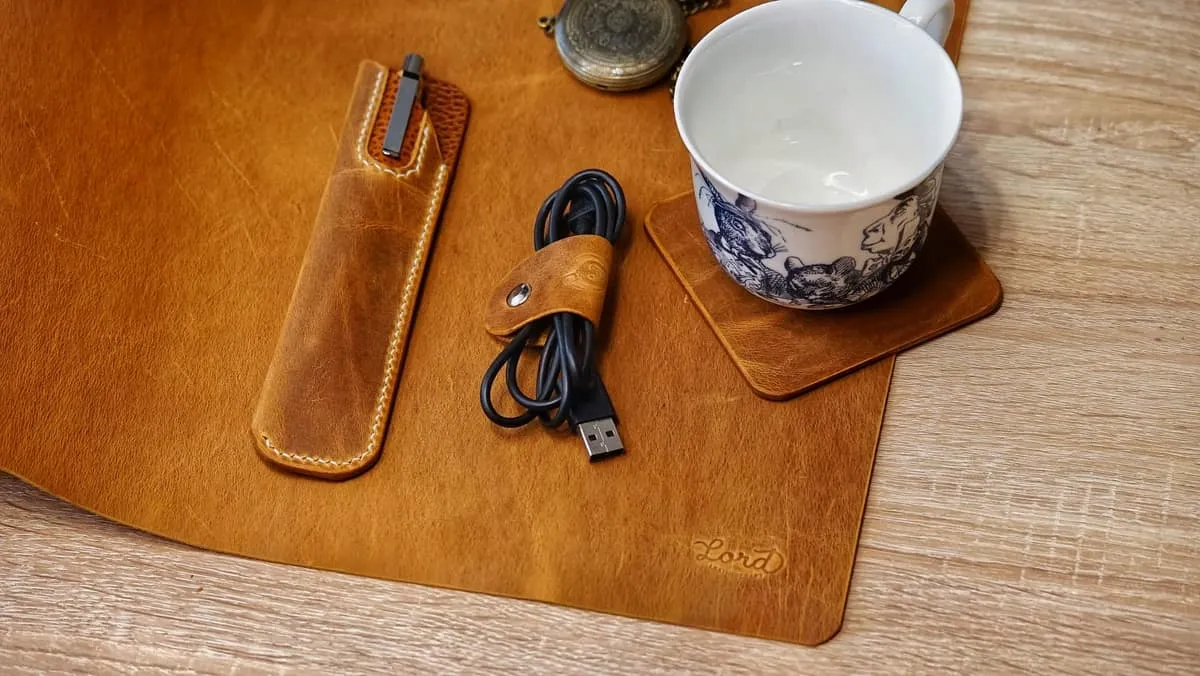 Desk kit - Pen case, coaster, clippy, and desk mat, photo 9