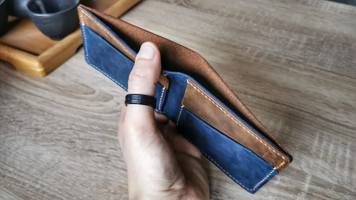 Wings - Bi-fold Wallet, photo 9